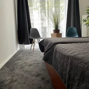 https://berlinhome-apartment-kopenick.find-berlin-hotels.com